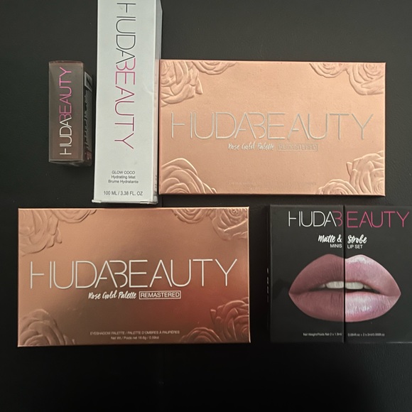 HUDA BEAUTY Other - Huda beauty Matte & Strobe lips LOT lot makeup skin care light rose gold palette